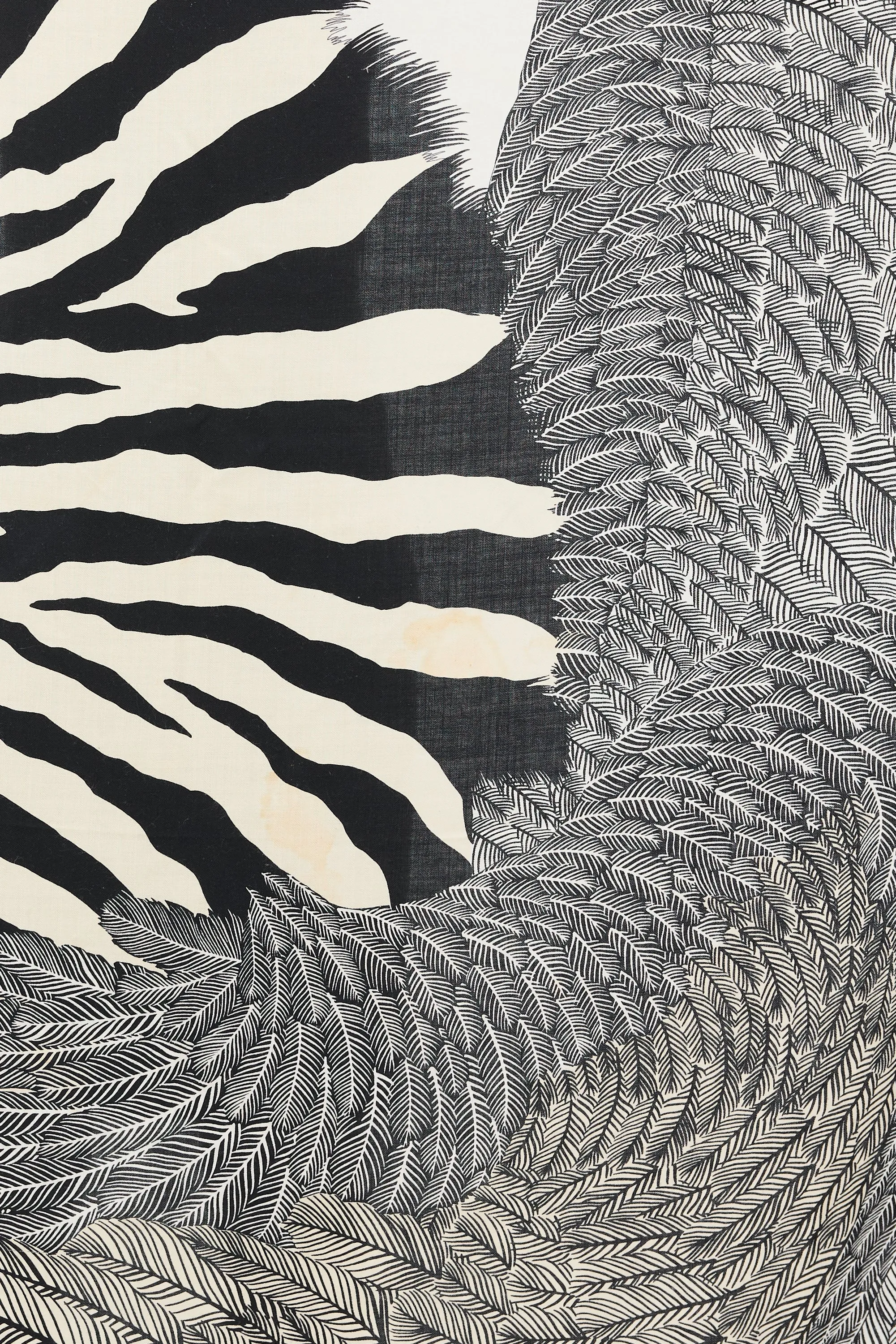 Black & White Cashmere & Silk Zebra Pegasus 140 Shawl