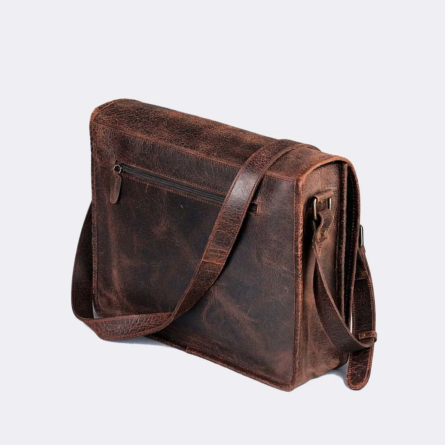 Chogolisa Dark Brown Leather Messenger