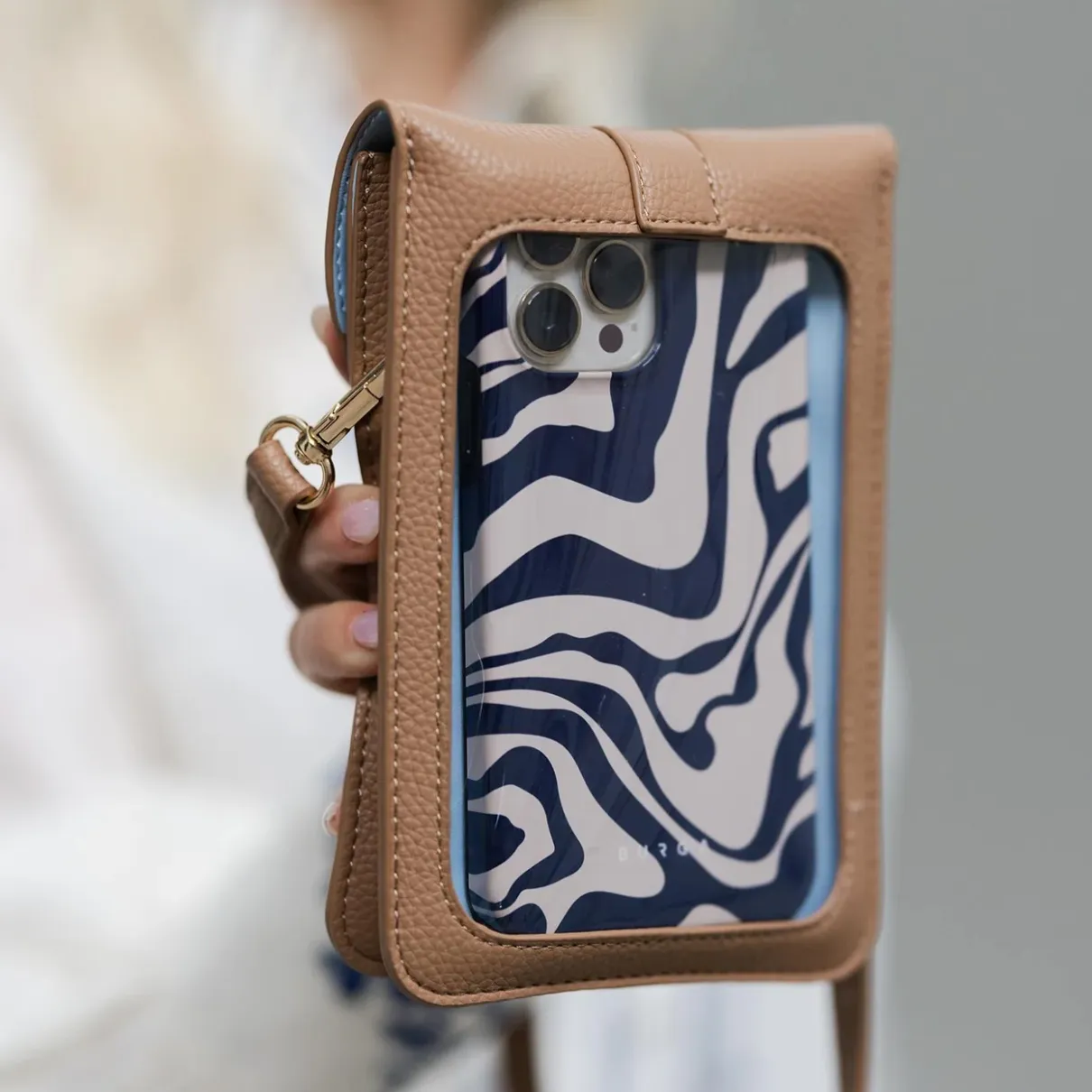 Kayenta Phone Crossbody Handbag in 4 Colors