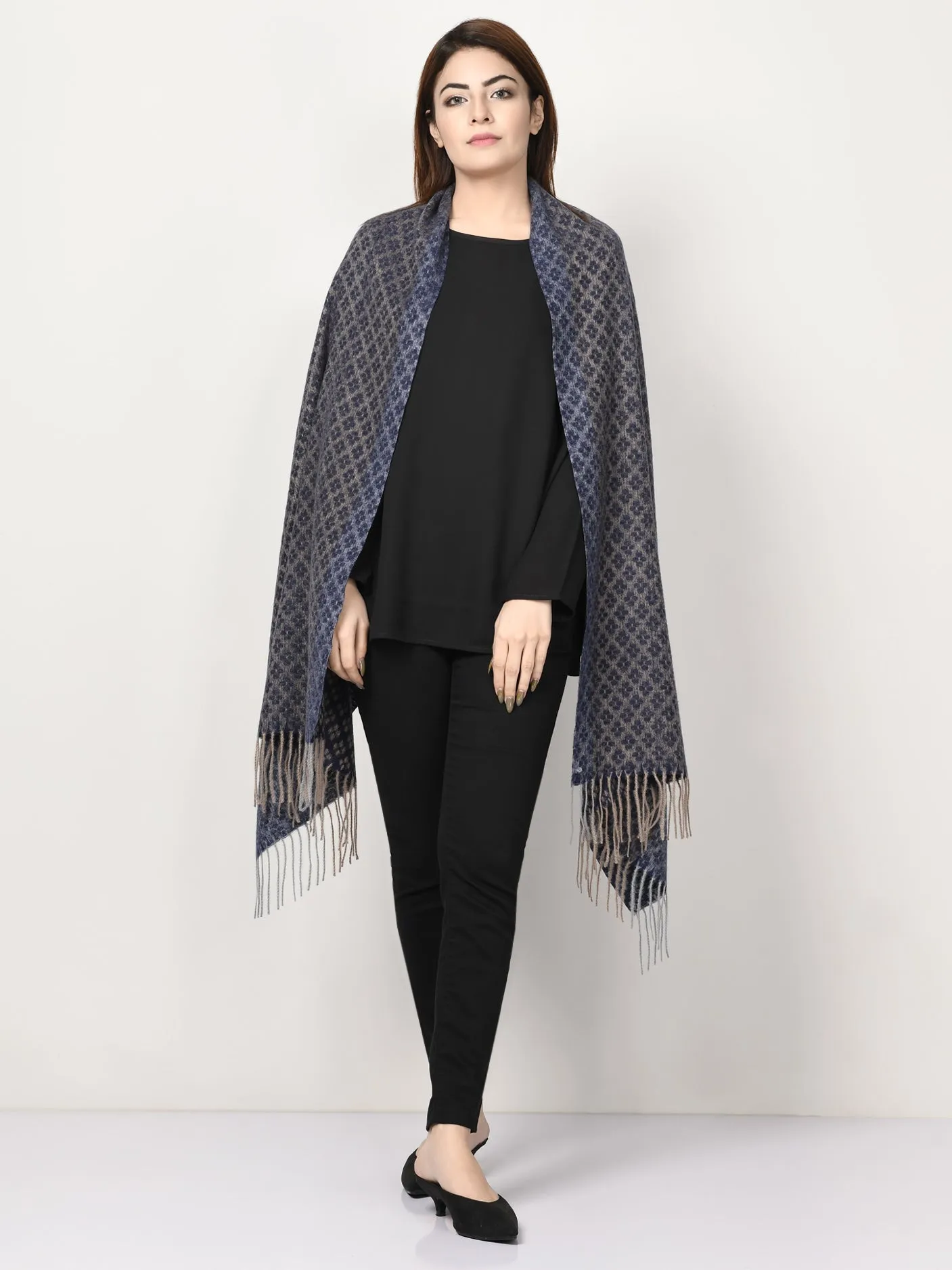 Patterned Shawl
