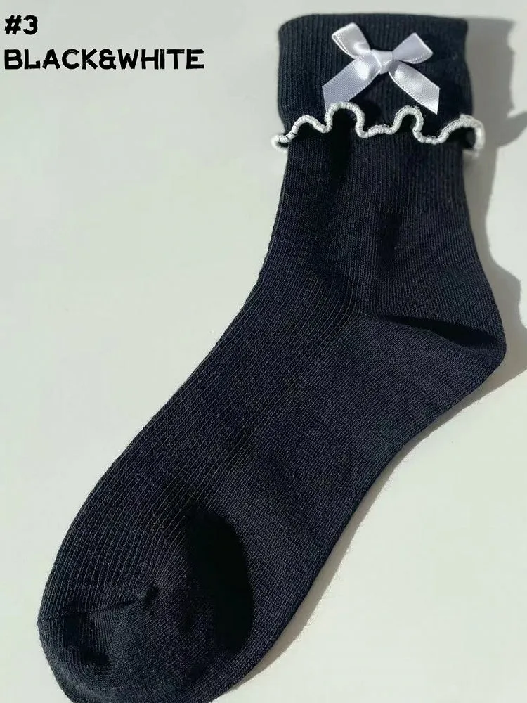 Ruffled Contrast Trim Lolita Ankle Socks