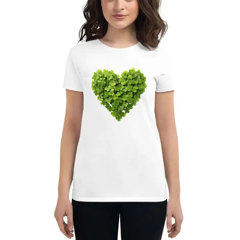 Shamrockin Comfy Tee for St Patrick’s Day Shenanigans