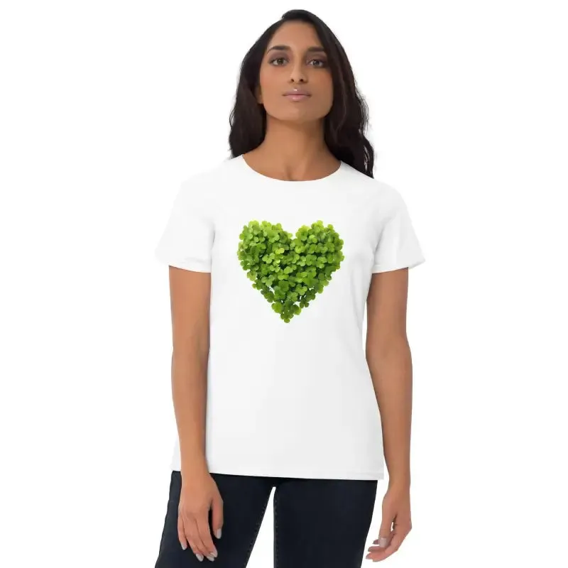 Shamrockin Comfy Tee for St Patrick’s Day Shenanigans