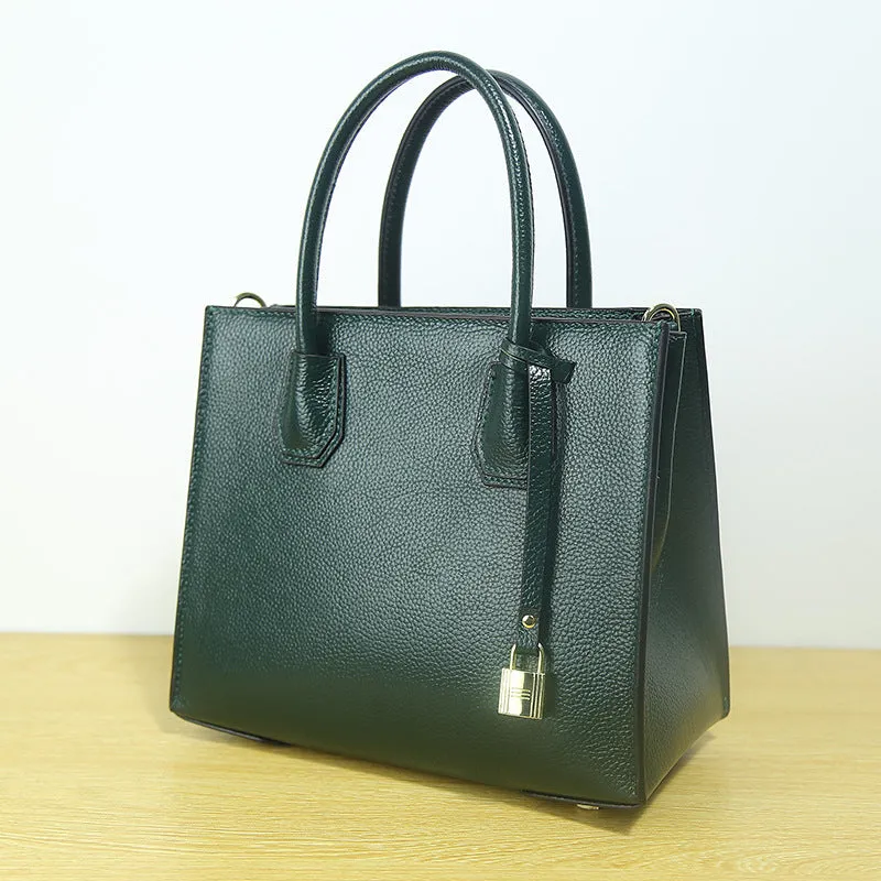 Simple and elegant fashion handbag