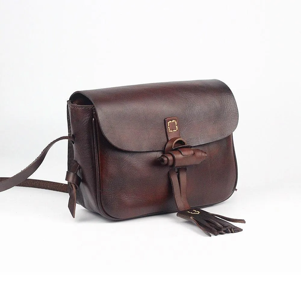 Small Vintage Designer Vegetable Leather Shoulder Bag For Women Retro Handcrafted Brush Off Ladies Tassel Handbag